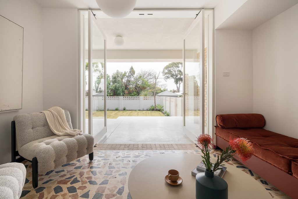 _DSC8351_0738-0c5e-6891-3421-0360-a979-f647-9689_20251031054858