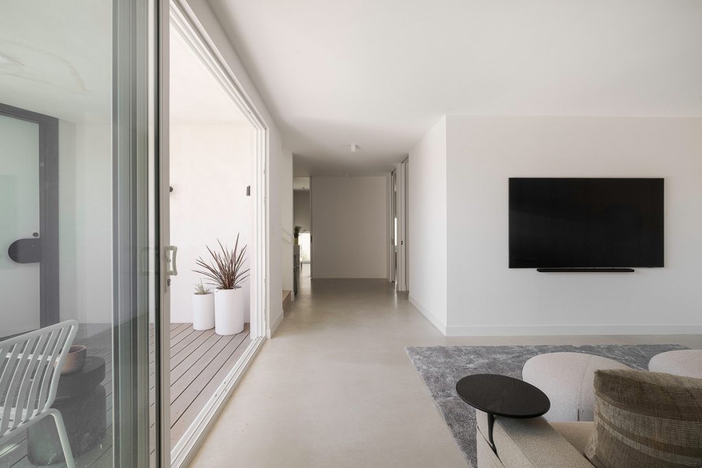 _DSC6253_ca13-3855-fe46-6c9a-c1a6-6d66-0f97-fab3_20251010073600