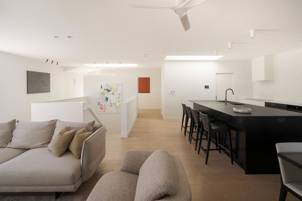 _DSC6610_a66e-12b1-5a63-7a41-197c-0c3f-6c48-3b44_20251010073521