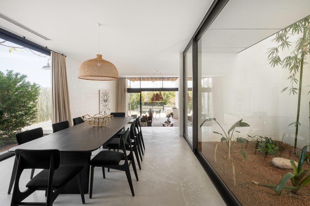 _DSC4151_5b66-822d-bffd-708f-78dd-9b07-c39a-62b5_20250917053935