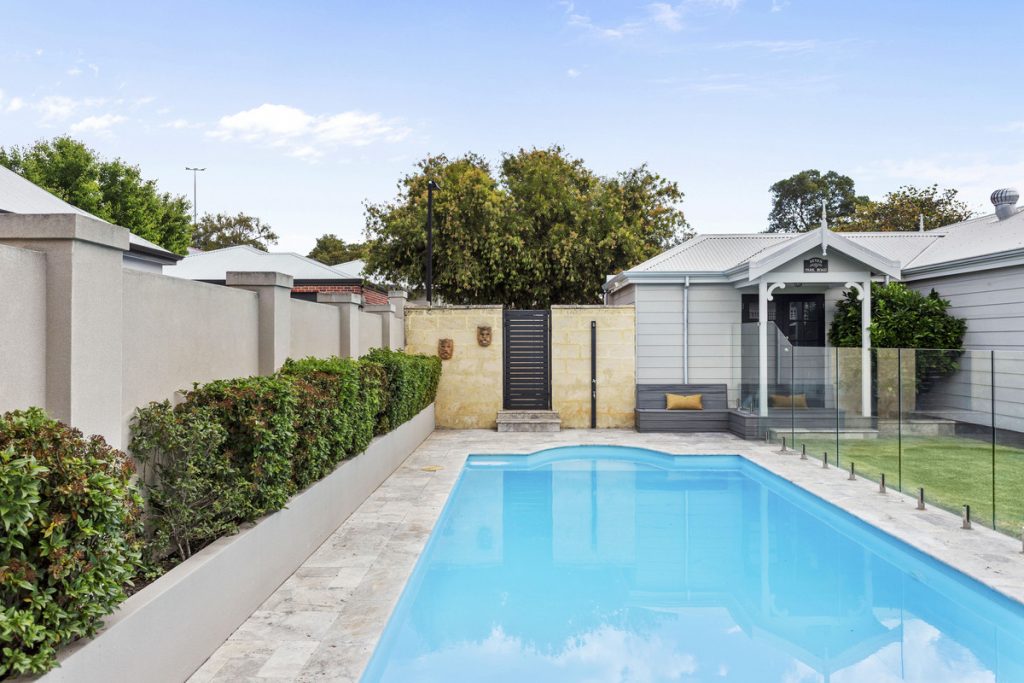 IMG_0786-1-_ff82-47a2-52a3-fe82-331b-3c18-0ba8-6111_20251121075249