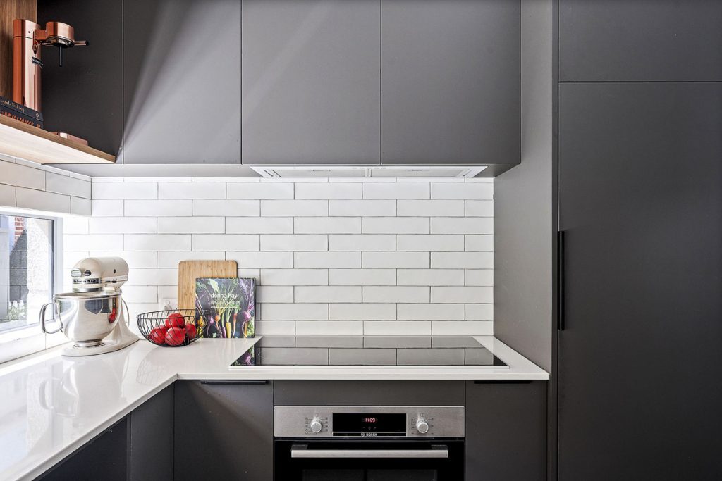 Z63_3700_e4e0-a713-086f-fdb6-2ce6-9527-5a22-78e6_20251016042334