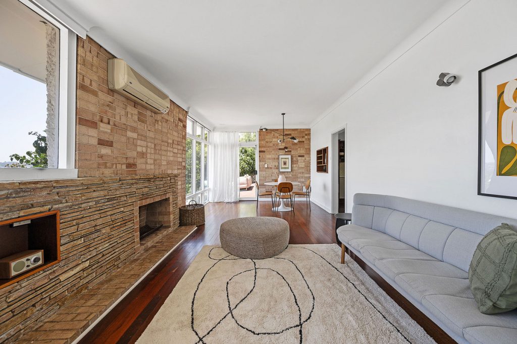 Z63_8301_0d11-5f93-de29-100e-0358-4c13-3ec4-701d_20251205025028