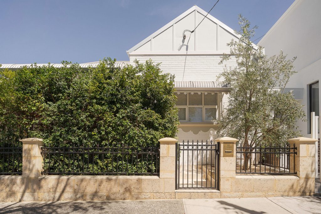 _DSC2772_aaa8-09e6-d953-12d6-c1d9-9e8a-46d4-edcb_20260318033353