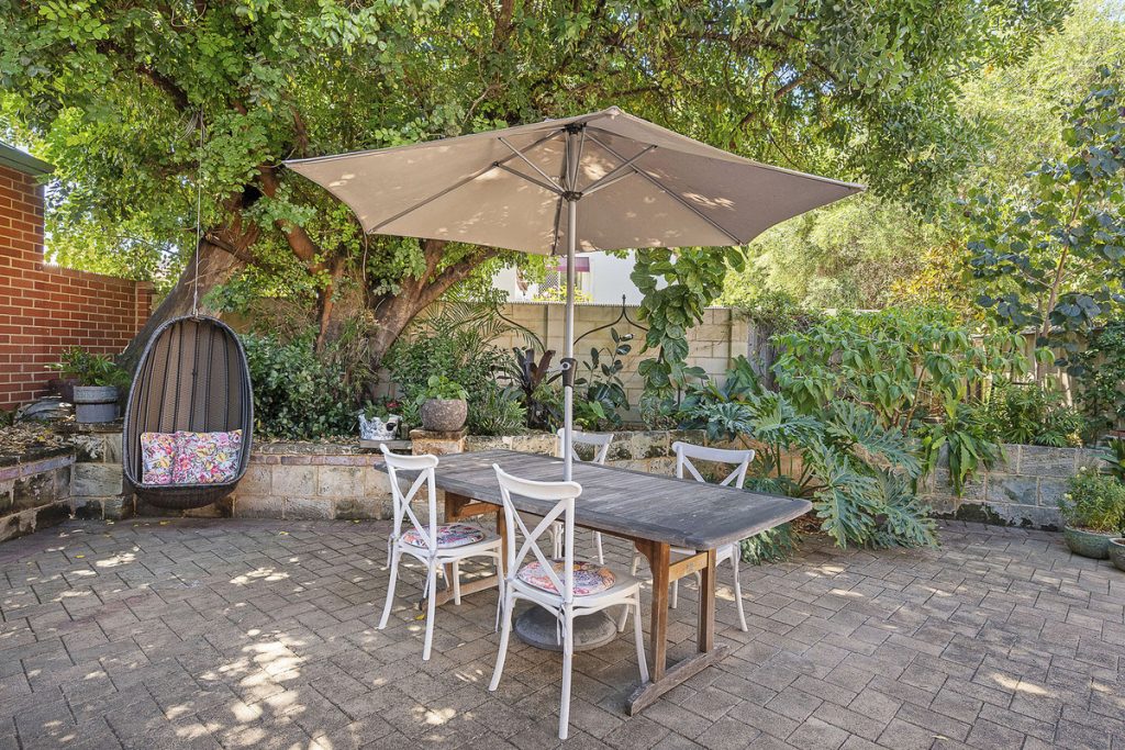 Z63_0989_dd26-f55b-b8b8-532a-f829-f831-9ff6-08ab_20260304061427