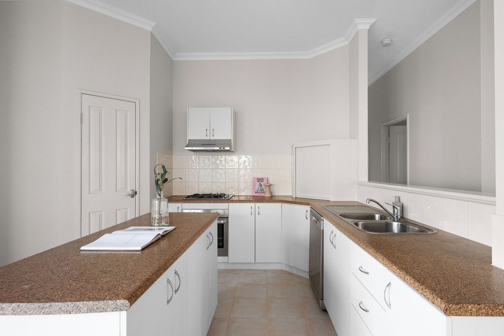 Z63_6195_4f5b-b754-adf0-d82d-c00b-601f-b1e9-a5f9_20260422021104