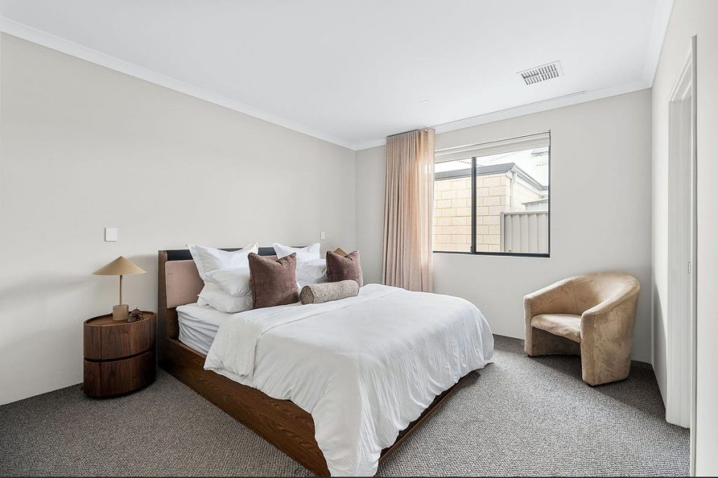 6 sevenoaks way caversham 12