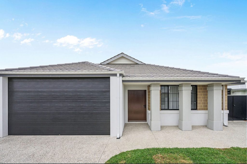 6 sevenoaks way caversham 4